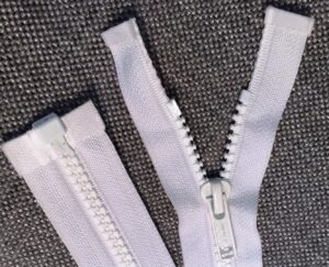 #5 Premade Separating Boat Zipper White