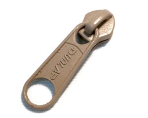 #5 Coil Zipper Single Pull  Locking
